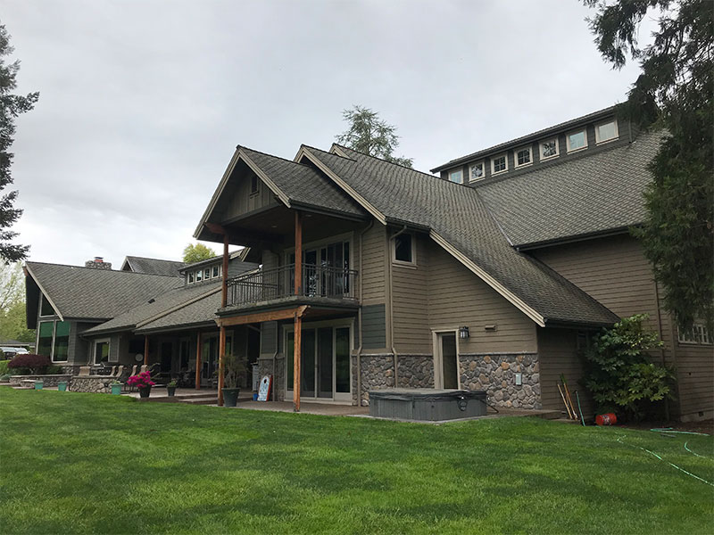 Blog-Post-1-Graphic-3-Story-House-Steep-Picthed-Roof